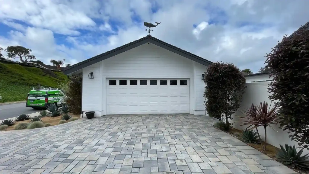 garage door installation Dove Canyon